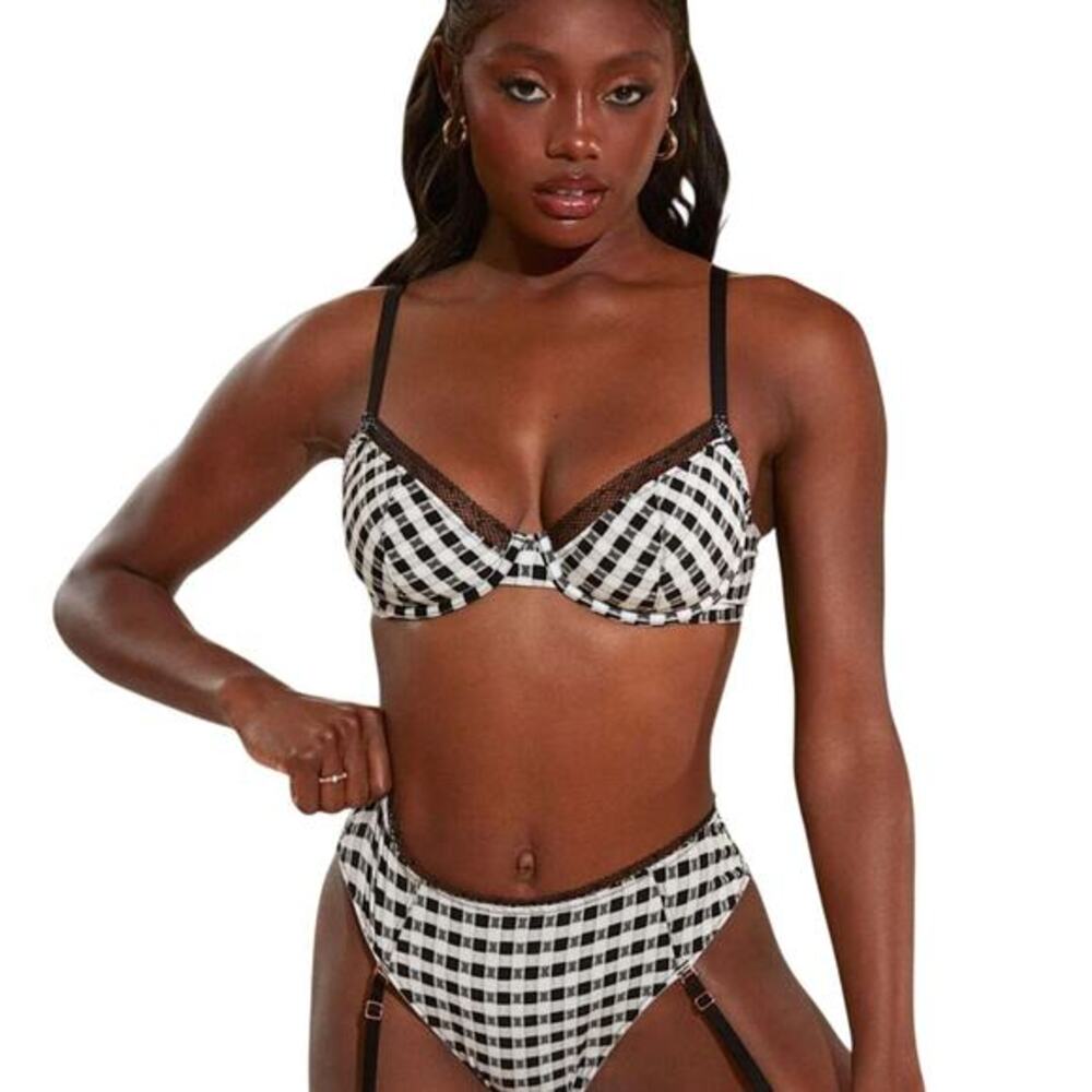 Savage X Fenty Women's Gingham Remix Unlined Plunge Bra Logo‎ Check Print 34C